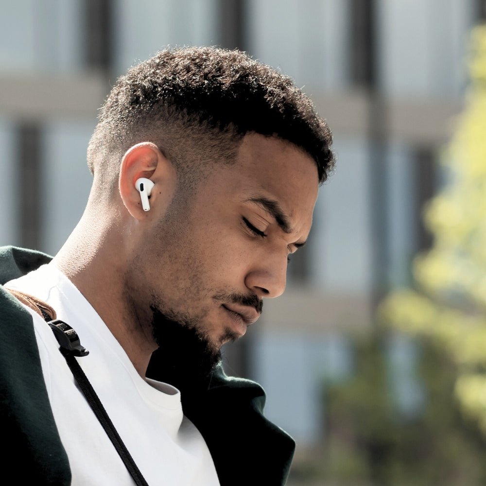Motorola APX Bluetooth Adapter with Wireless PTT and Earbuds - Sheepdog Microphones