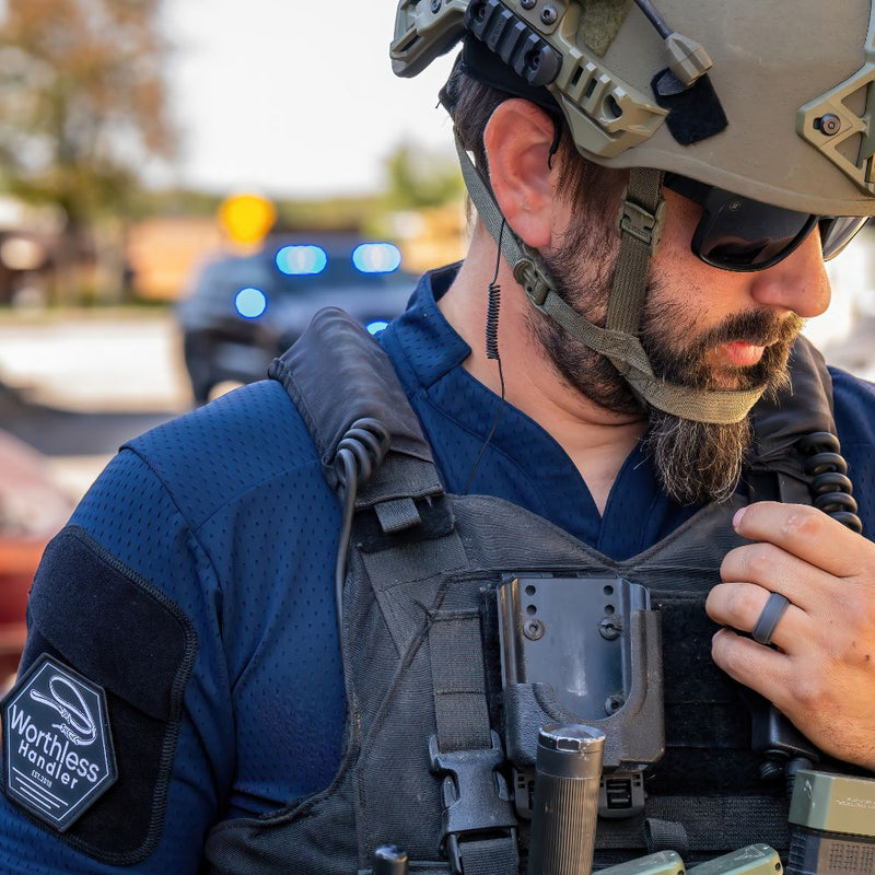 The Best Earpiece for Police - SHEEPDOG® HDLO™