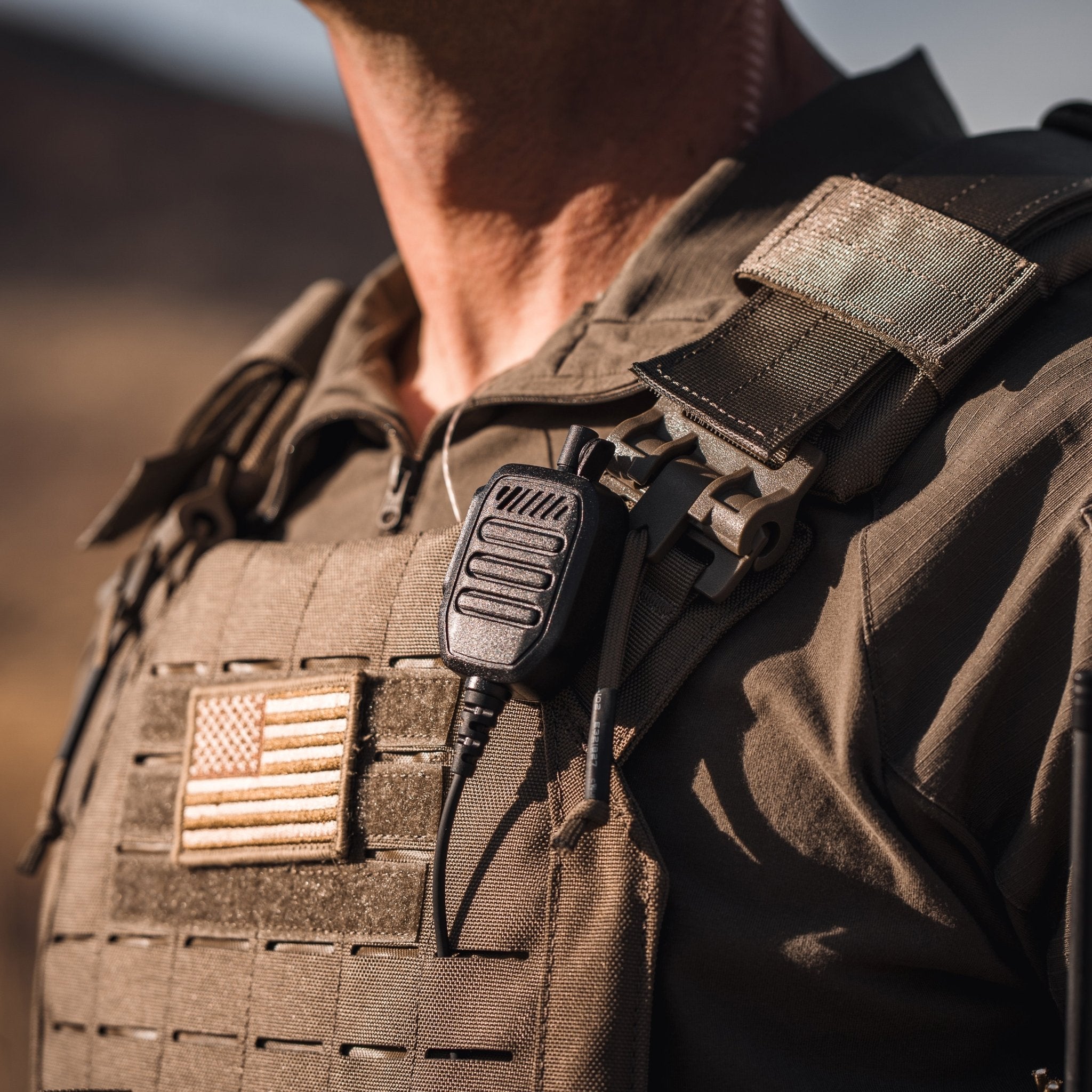 TRIAD™ Waterproof (IP68) PTT/Mic, Quick Disconnect, HDLO™ Earpiece - Sheepdog Microphones